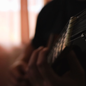 少妇人妻偷人精品视蜜桃
